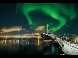 Фото памятника в Мурманске