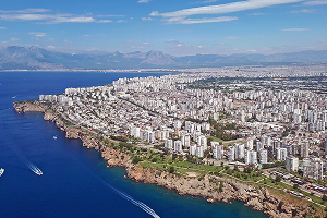 Вид из самолёта на город Анталья