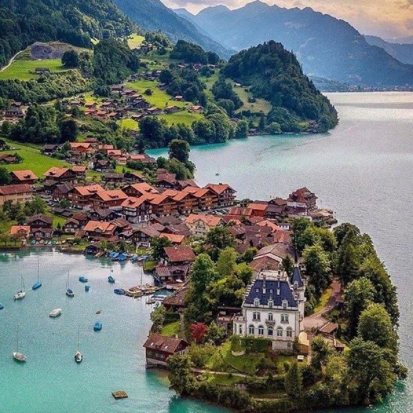 Бриенцское озеро, Швейцария туризм