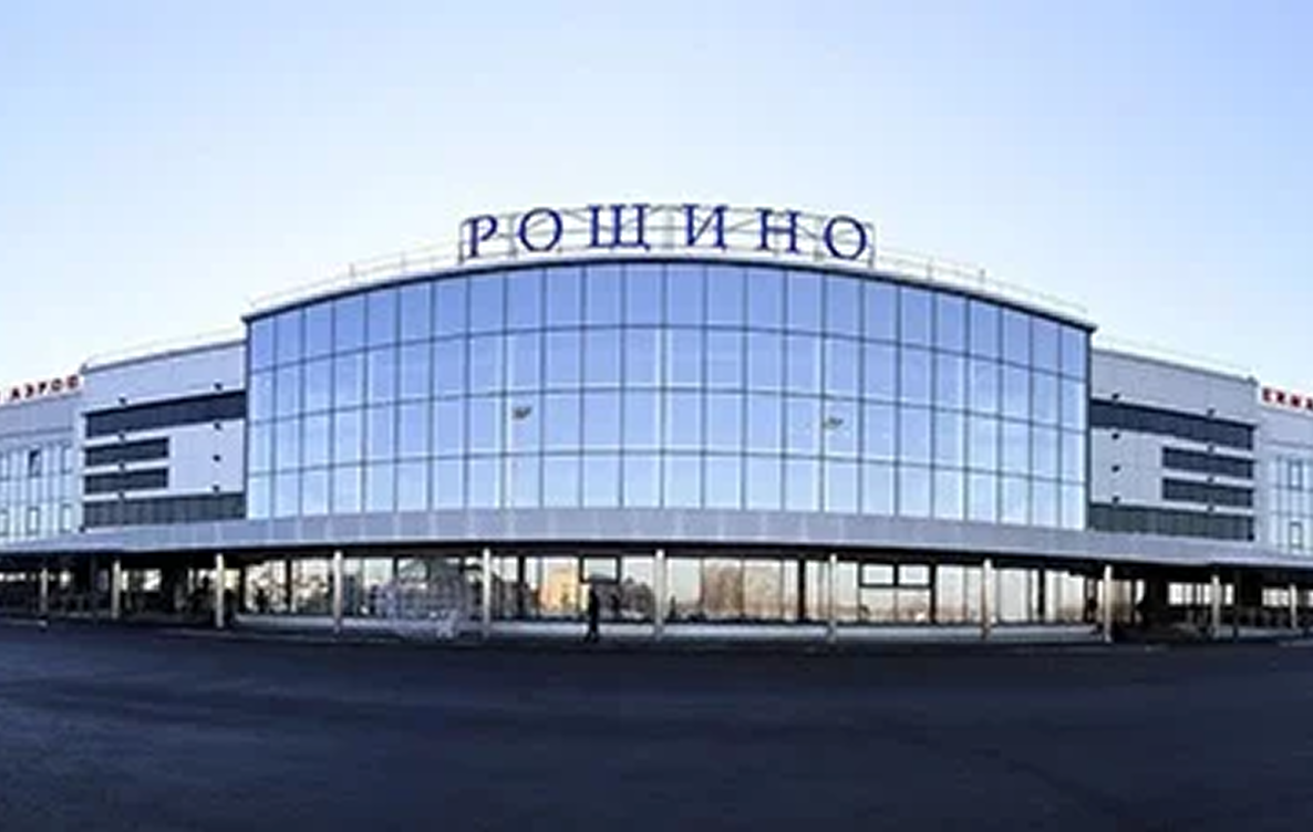 Международный аэропорт Ро́щино имени Д. И. Менделеева